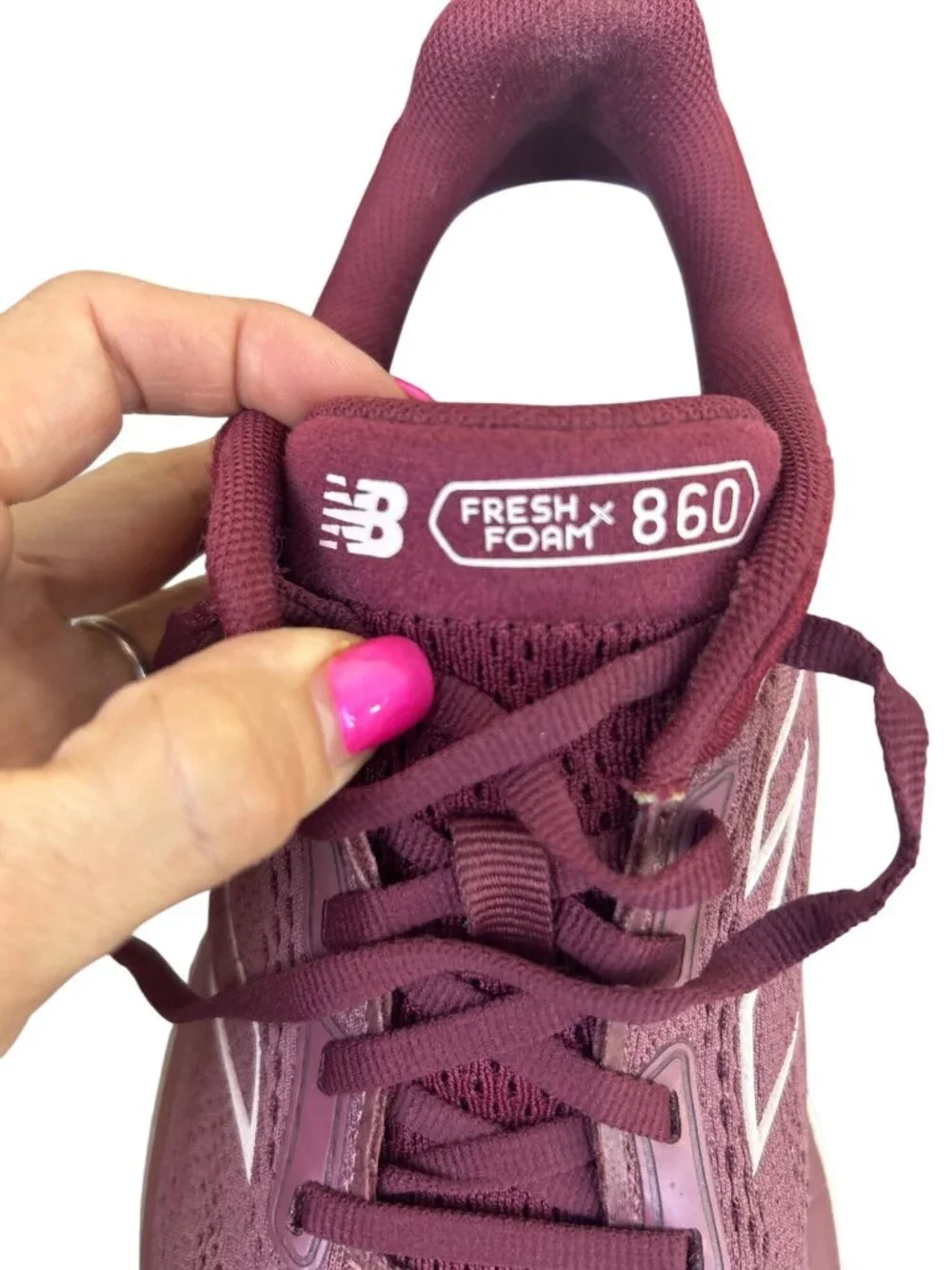 New Balance Fresh Foam X 860 Women's 9W Burgundy White Running Shoes Mesh
